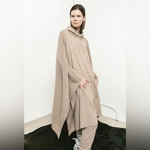 NICHOLAS K HERON PONCHO
OATMEAL - Picture 4 of 11